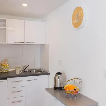 Pomet - Premium Duplex Studio With City View Apartment *